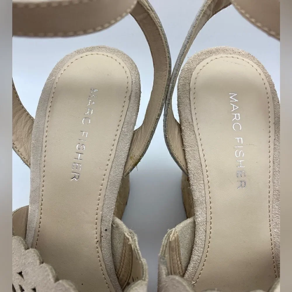 Marc Fisher HATA Cutout Leather Upper Wedge Sandals Tan Color Size 5,5